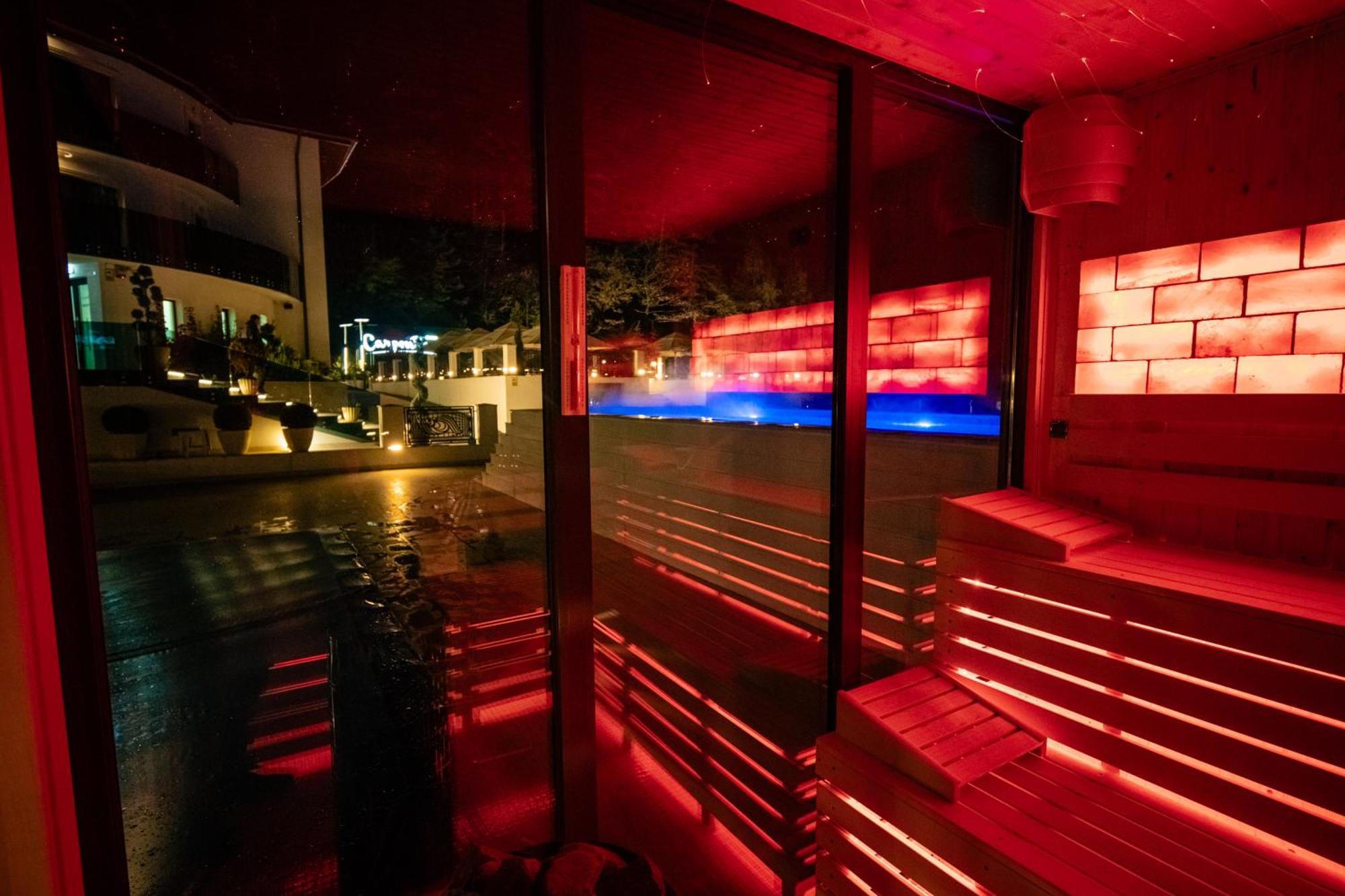 Carpentiere Arena Hotel Rasinari Exterior photo