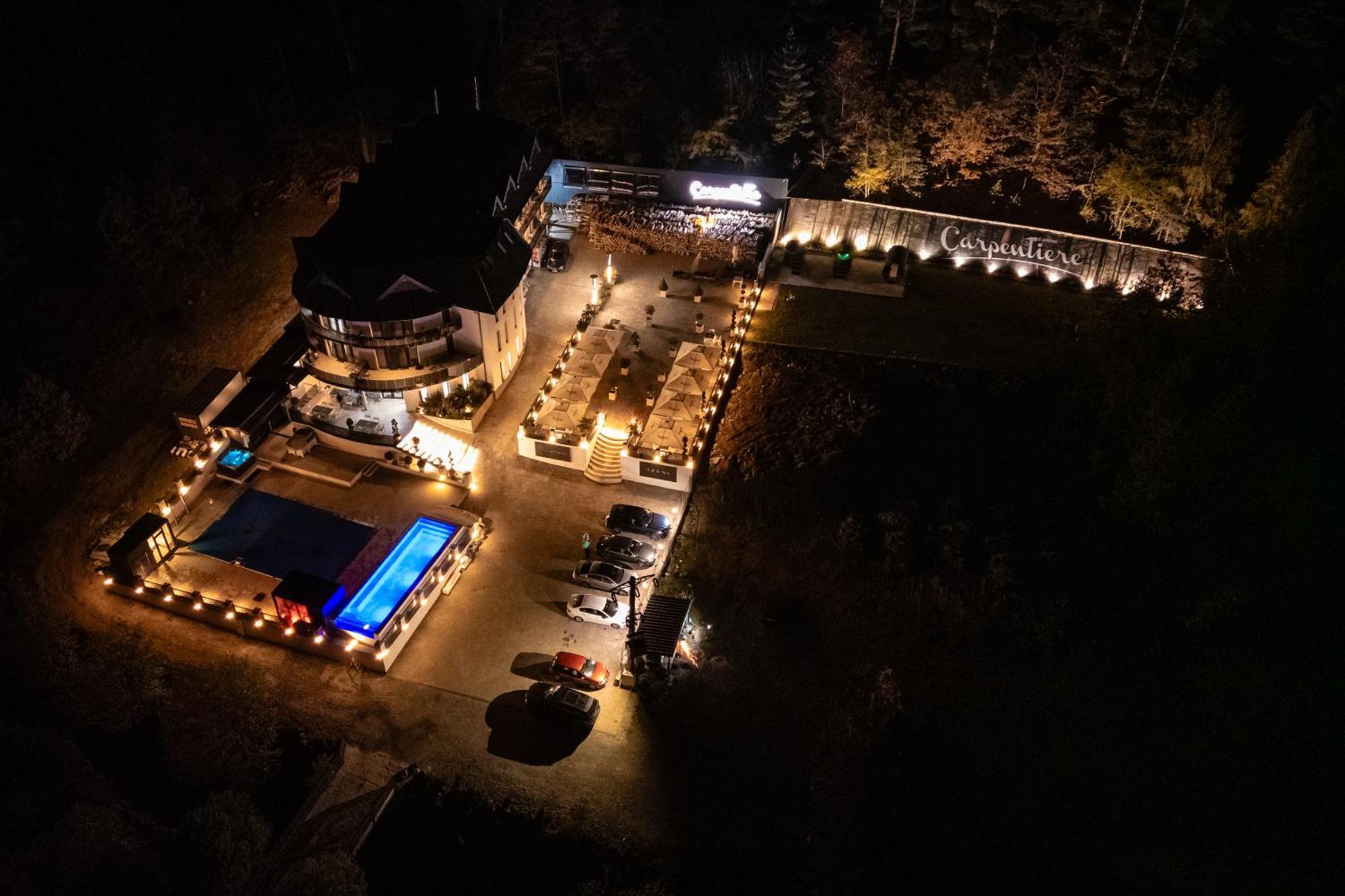 Carpentiere Arena Hotel Rasinari Exterior photo